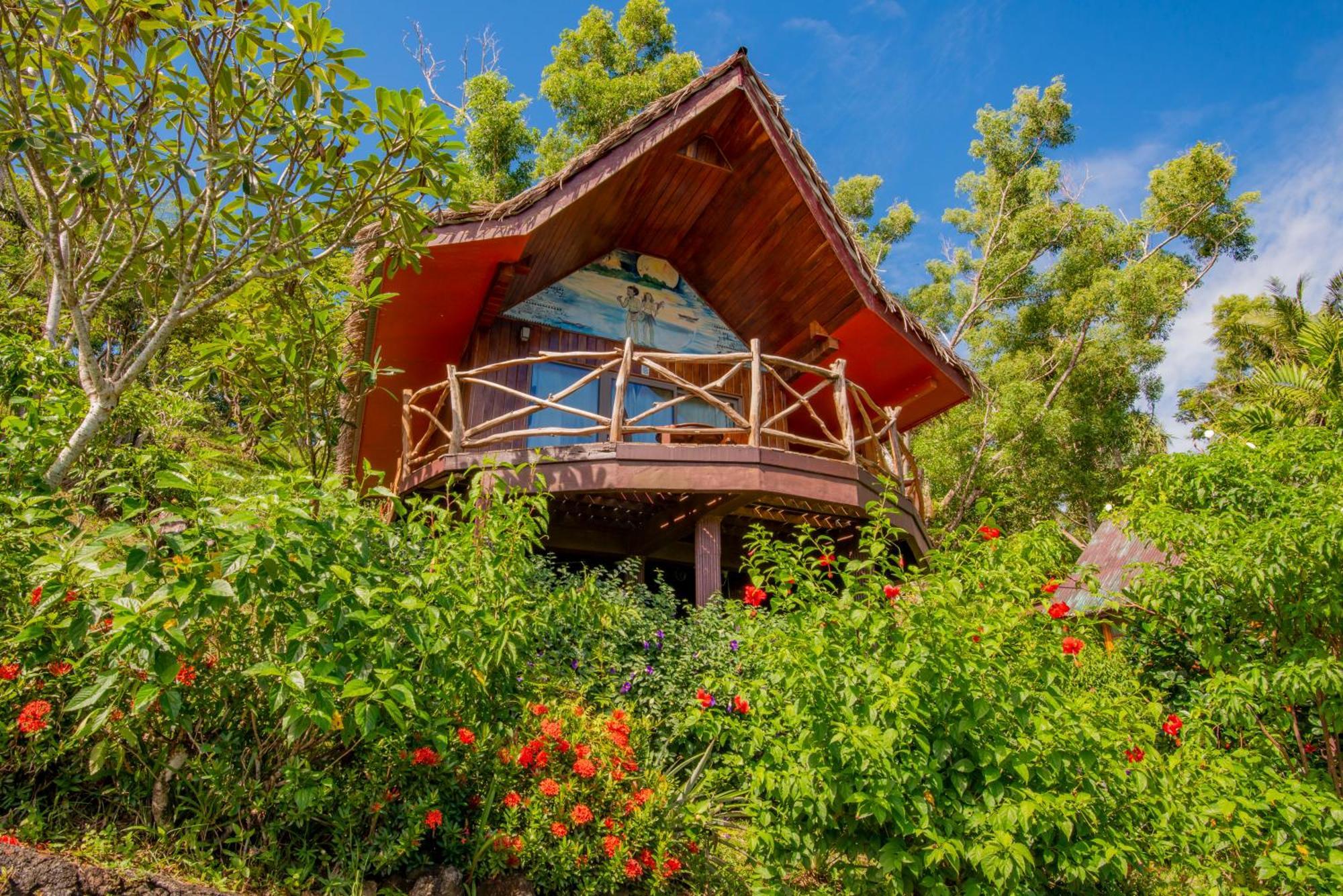Palau Carolines Resort Koror Extérieur photo