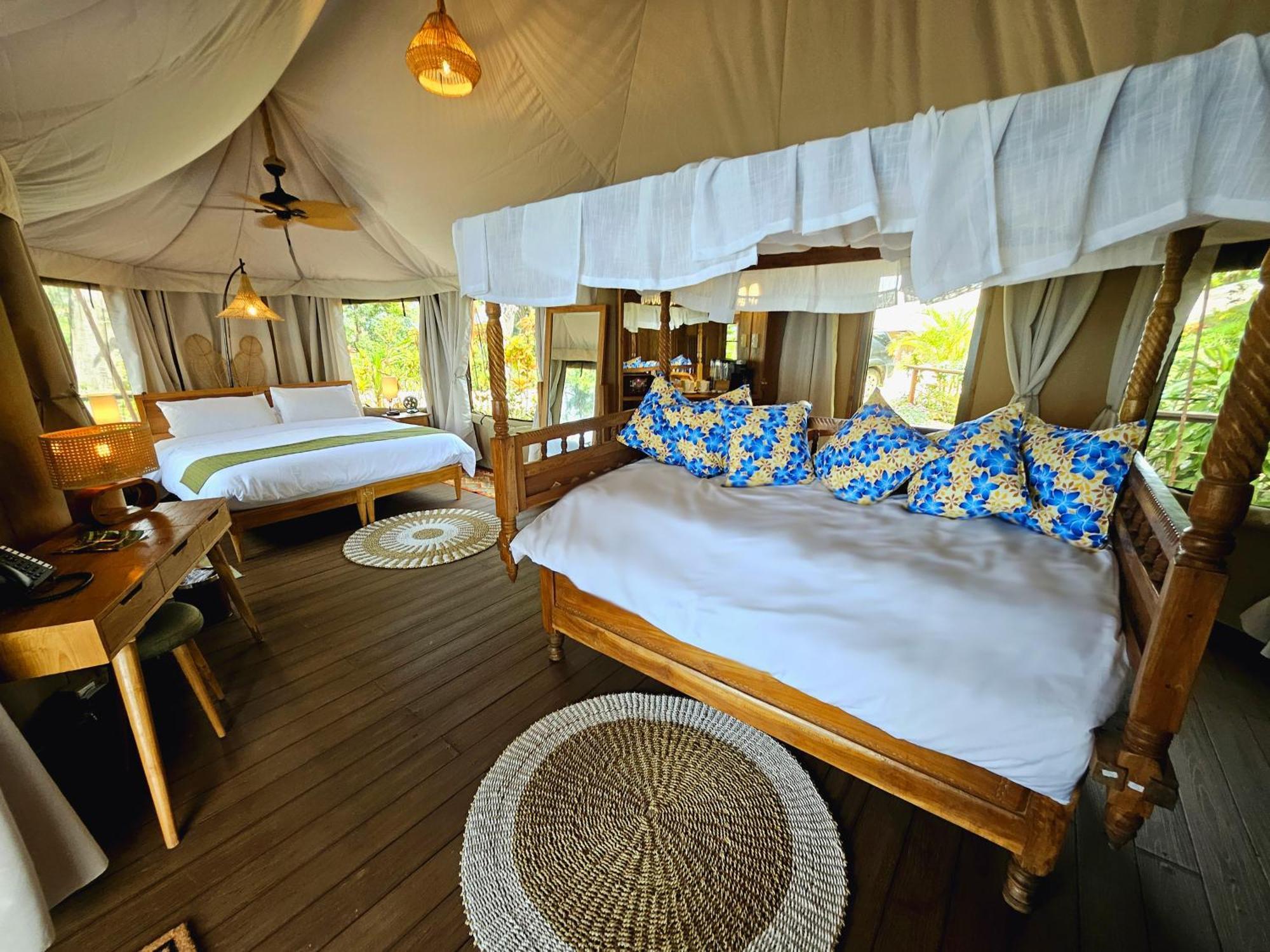 Palau Carolines Resort Koror Extérieur photo